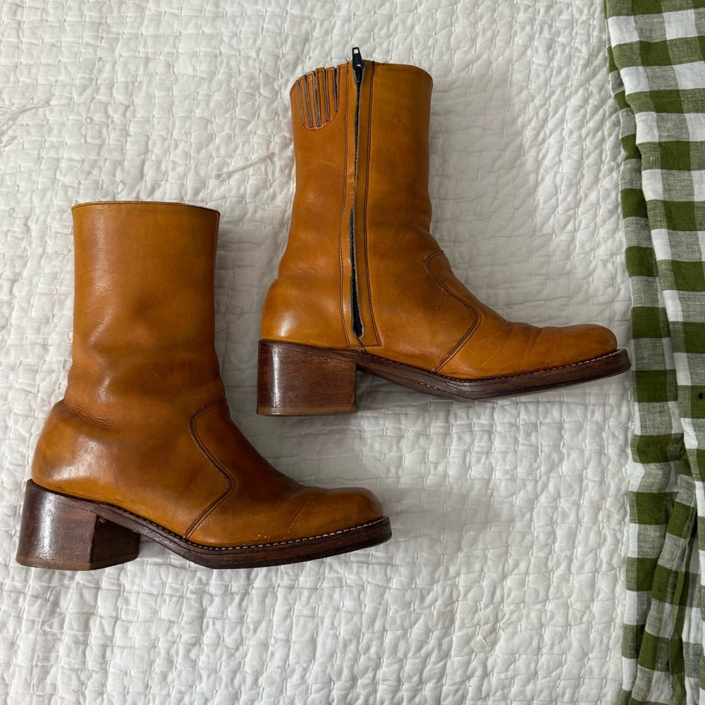 VINTAGE CAMPUS BOOT IN TAN LEATHER